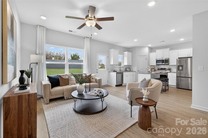 Property Photo: 2857 17th Street Court 4 NC 28601