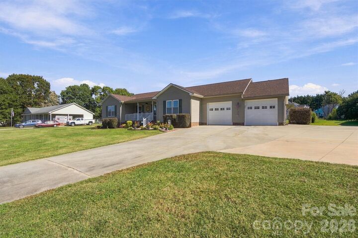 Property Photo:  643 Shoal Road  NC 28092 