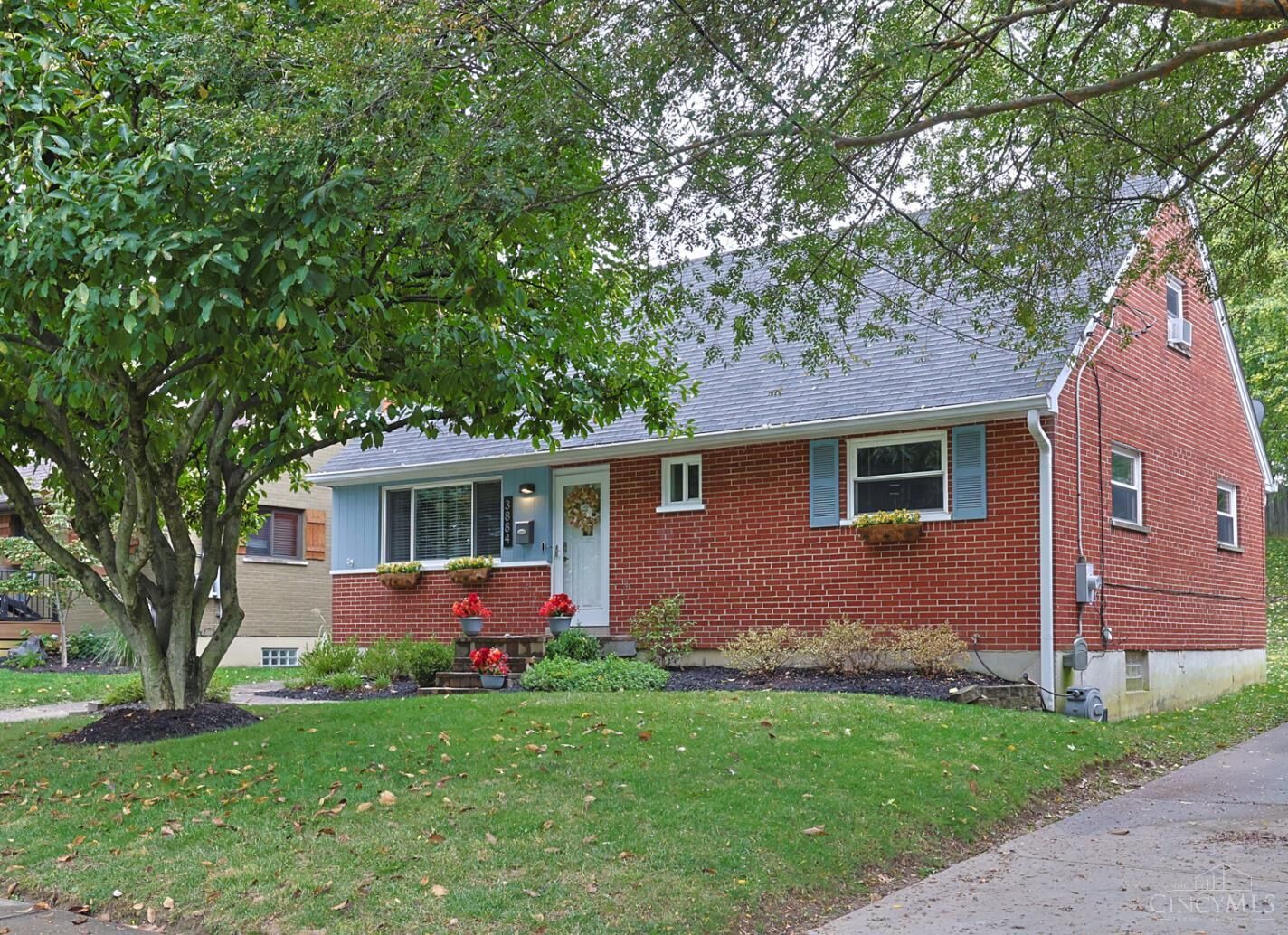 Property Photo: 3884 Mantell Avenue OH 45236