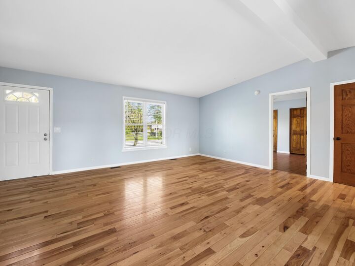 Property Photo:  5277 E Livingston Avenue  OH 43232 