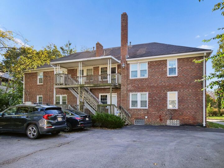 Property Photo: 1942 Guilford Road OH 43221