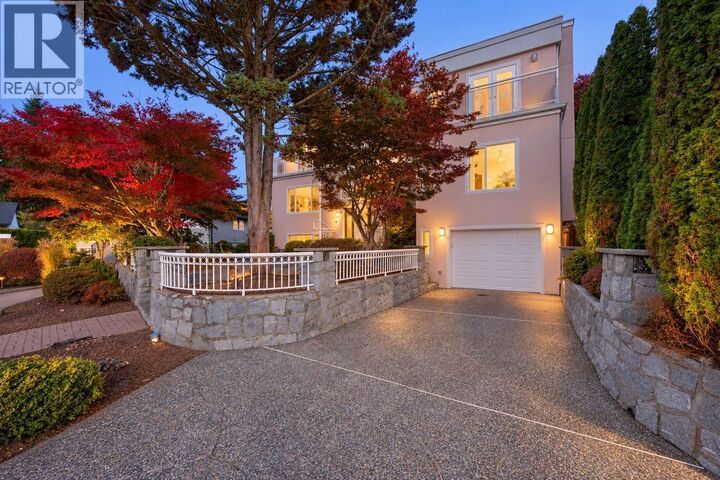Property Photo: 825 Everett Crescent BC V5A 2N3