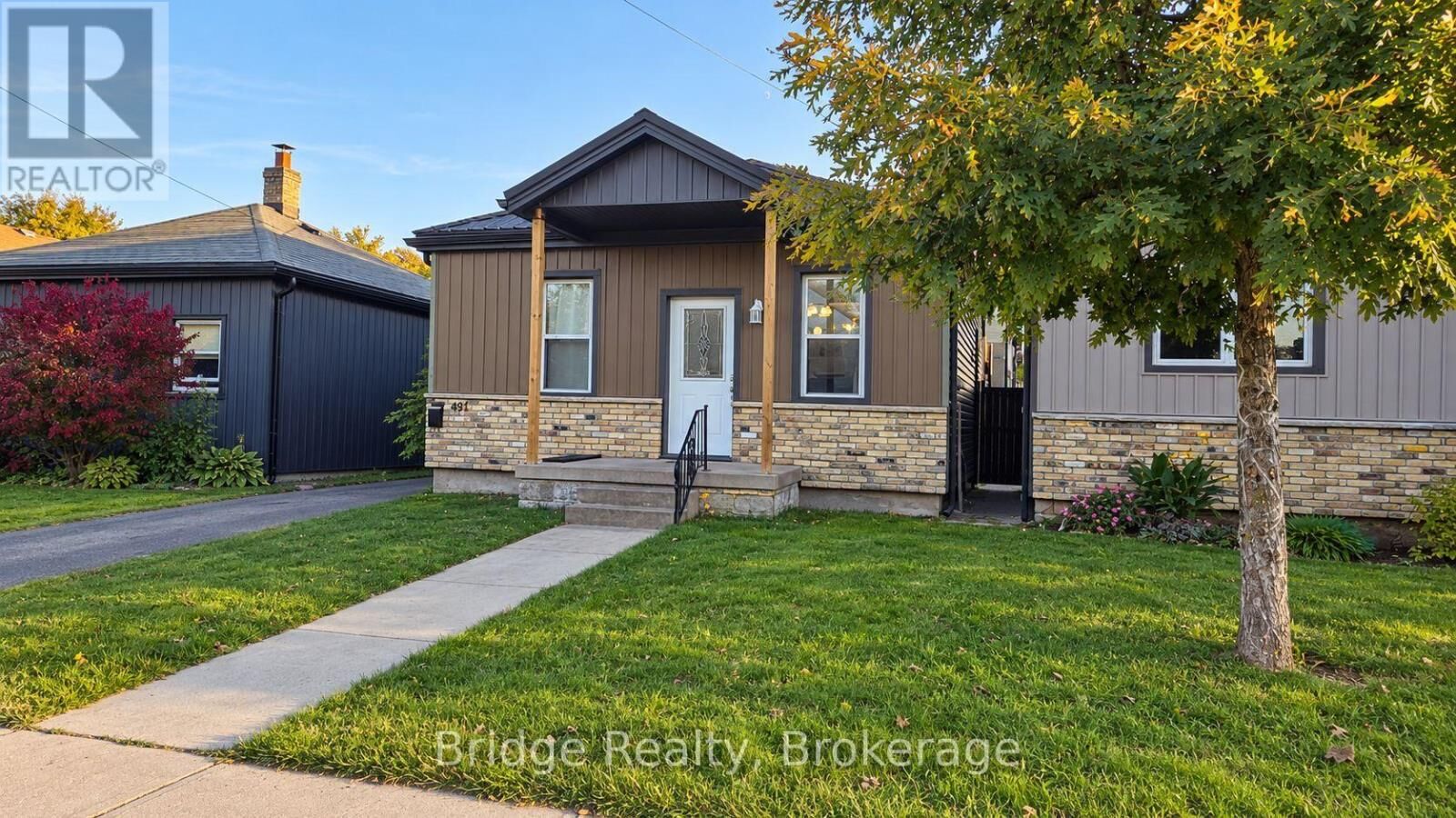 Property Photo:  497 Simcoe Street  ON N6B 1K3 