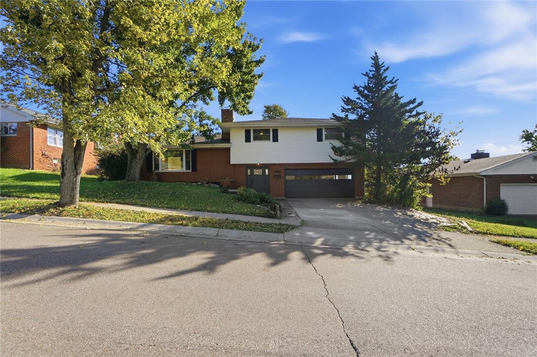 Property Photo:  1192 Cadillac Drive  OH 45013 