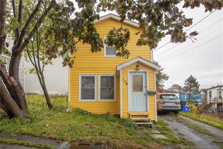 Property Photo: 194 Watson Street NB E2M 1G6
