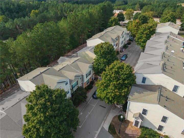 Property Photo:  102 Riverstone Commons Circle  GA 30114 