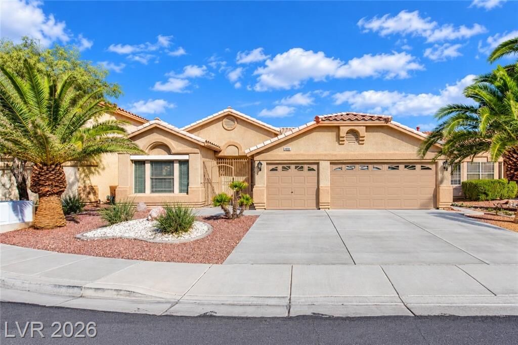 Property Photo: 1036 Dodger Blue Avenue NV 89123