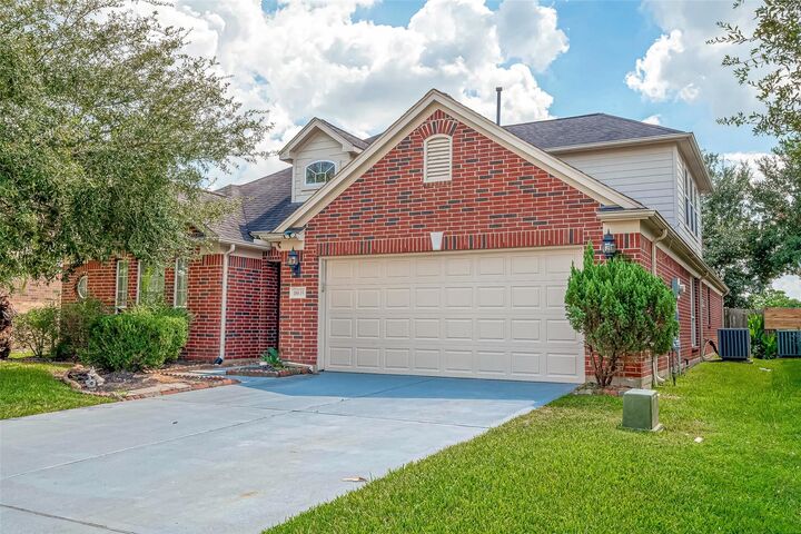 Property Photo:  18635 Cypress Lake Village Drive  TX 77429 