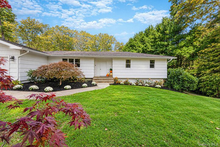 Property Photo:  65 Oak Drive  NY 11933 