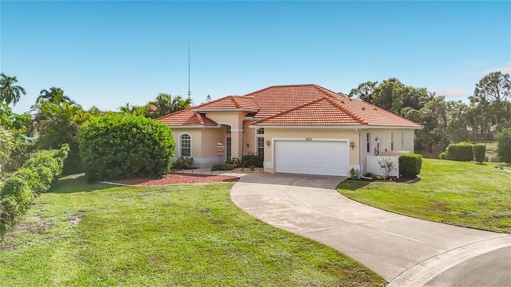 Property Photo:  2231 Lakewood Terrace  FL 34275 