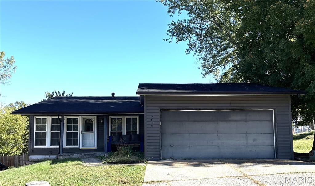 Property Photo: 7022 Randolph Drive MO 63012