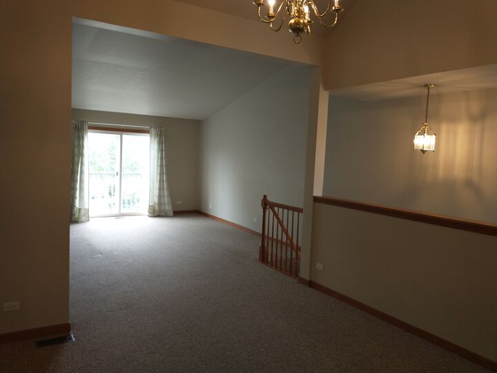 Property Photo:  134 Allerton Drive  IL 60194 