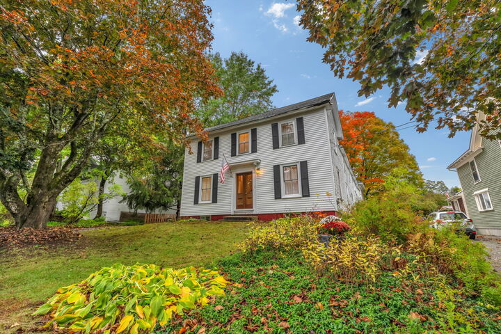 Property Photo:  6 Flagg Street  ME 04401 