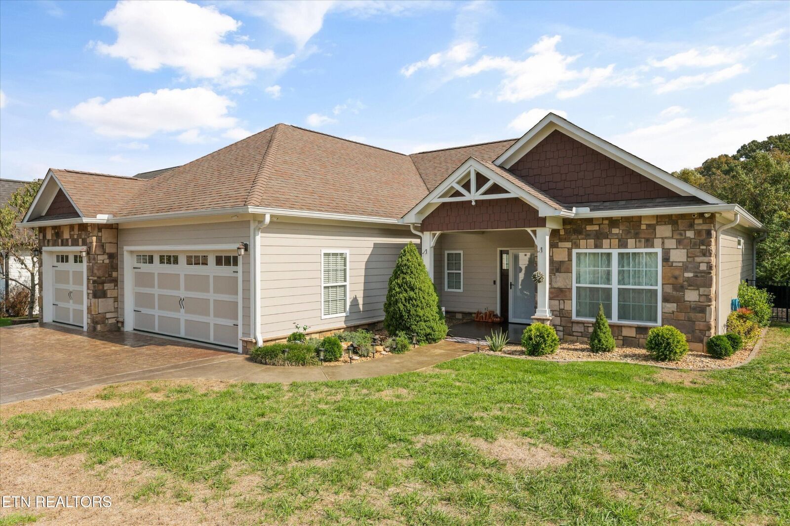Property Photo: 146 Lighthouse Blvd TN 37774