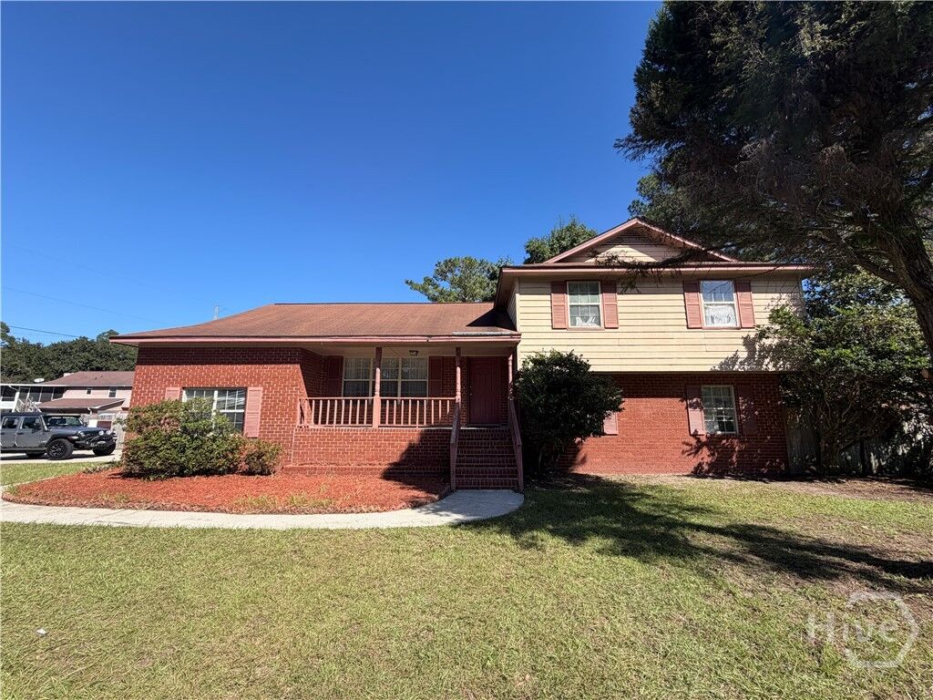 Property Photo: 701 Charlotte Court GA 31313