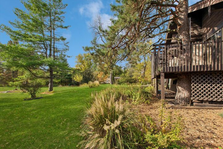 Property Photo:  20 Fareway Drive  MN 55057 