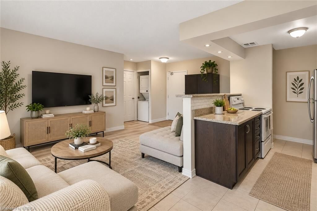 Property Photo: 793 Colborne Street E 104 ON N3S 7J3