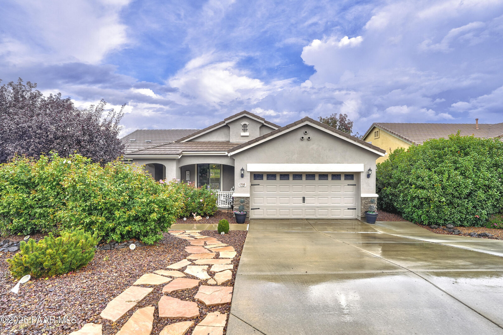 Property Photo: 1708 Juliana Street AZ 86301