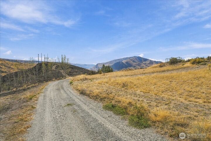 Property Photo: 3 Willmorth (Lot 3) Drive WA 98816