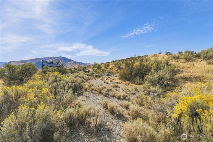 Property Photo: 2 Willmorth (Lot 2) Drive WA 98816