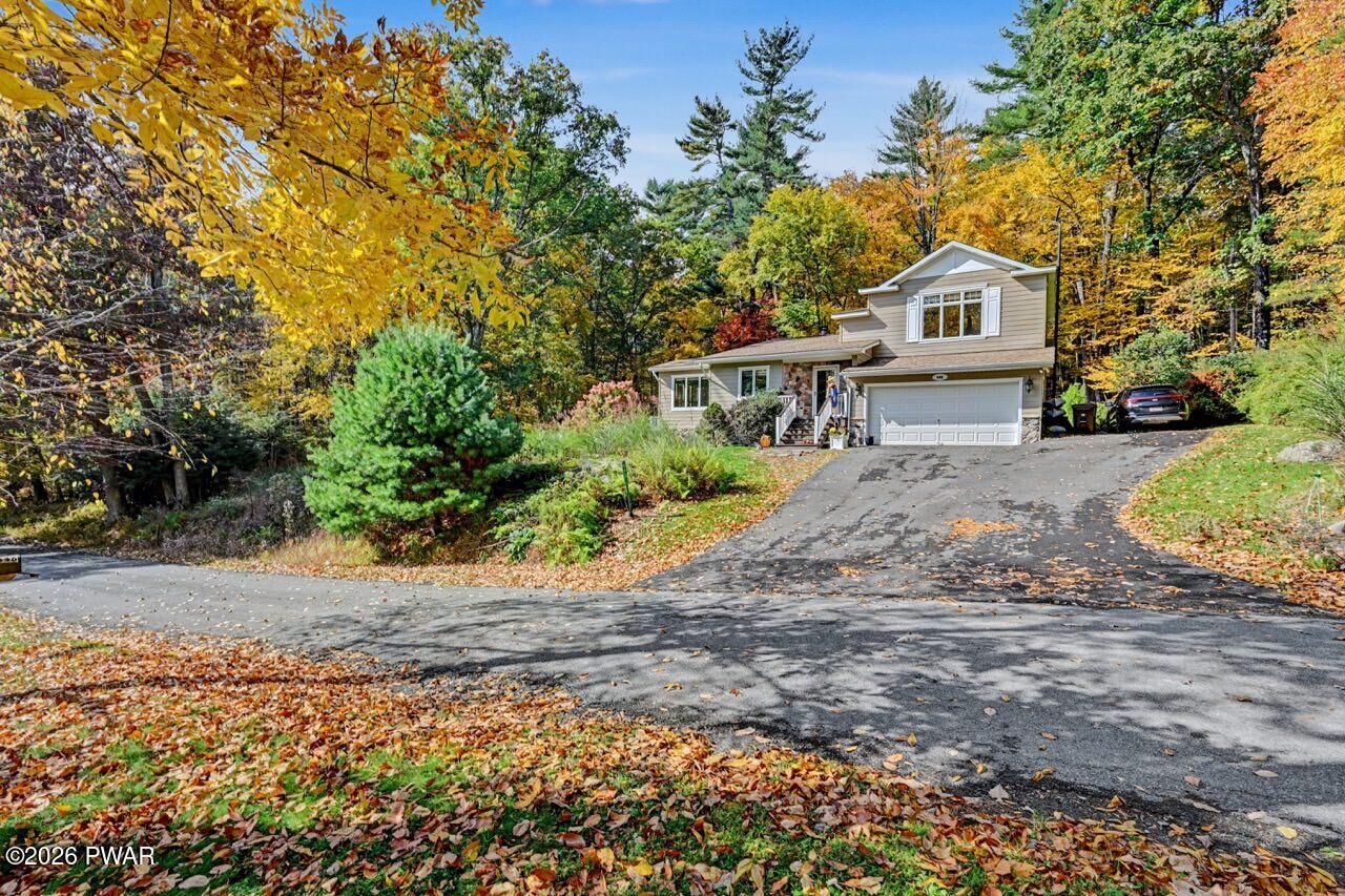 Property Photo:  446 Engvaldsen Road  PA 18428 