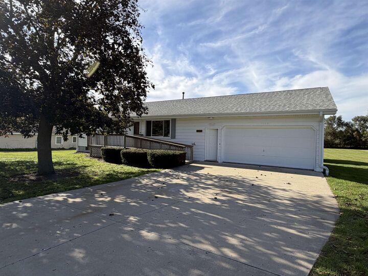 Property Photo:  1140 Watts Avenue  IL 61072 