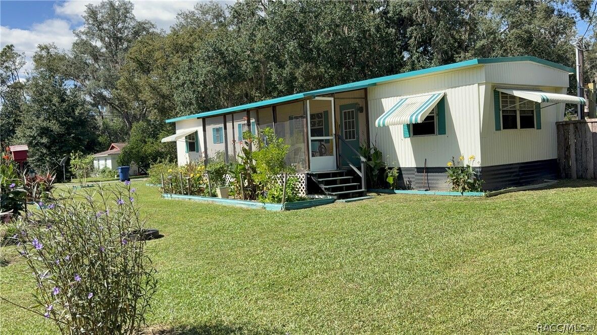 Property Photo:  7951 E Partridge Lane  FL 34436 