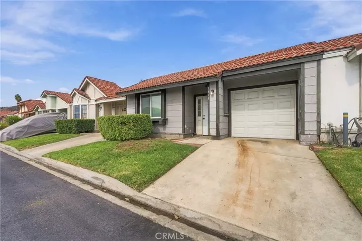Property Photo:  1675 Club  CA 91768 