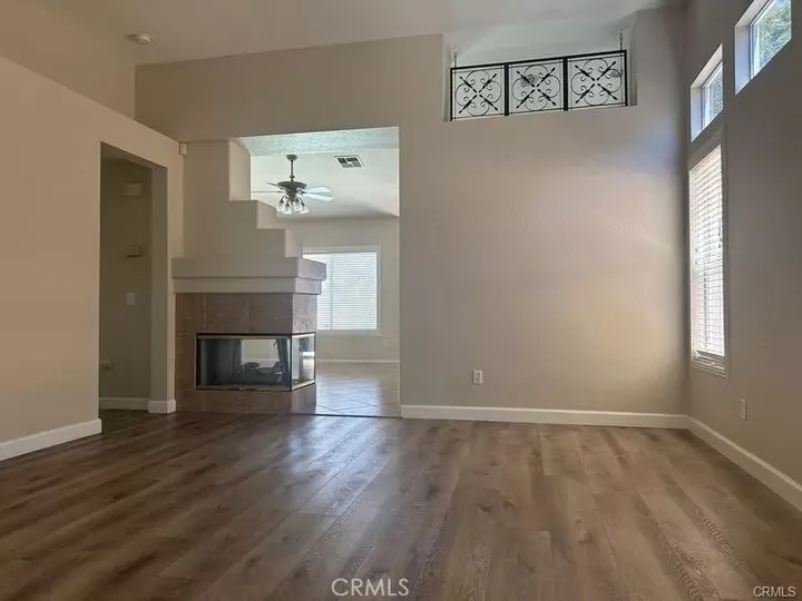 Property Photo:  43420 Corte Barbaste  CA 92592 