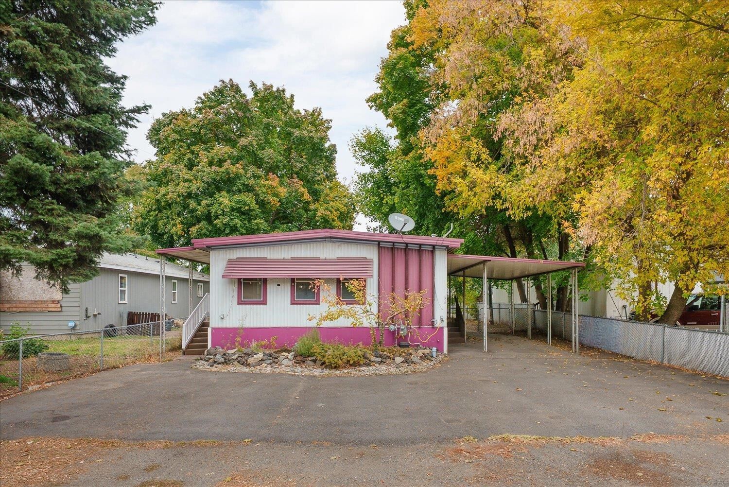 Property Photo:  4315 E 8th Ave  WA 99212 