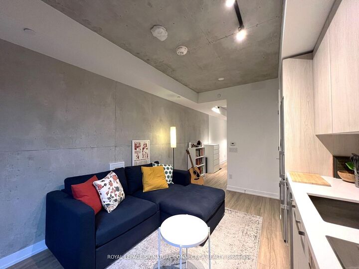 Photo de la propriété:  458 Richmond Street W 1006  ON M5V 1Y1 