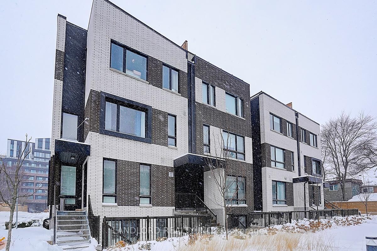 Property Photo: 30 Ed Clark Gardens Th13 ON M6N 0B5
