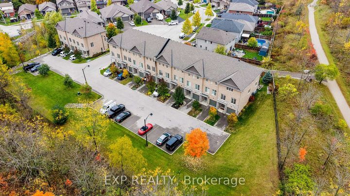 Property Photo: 30 Balmoral Street 12 ON N3L 0C8