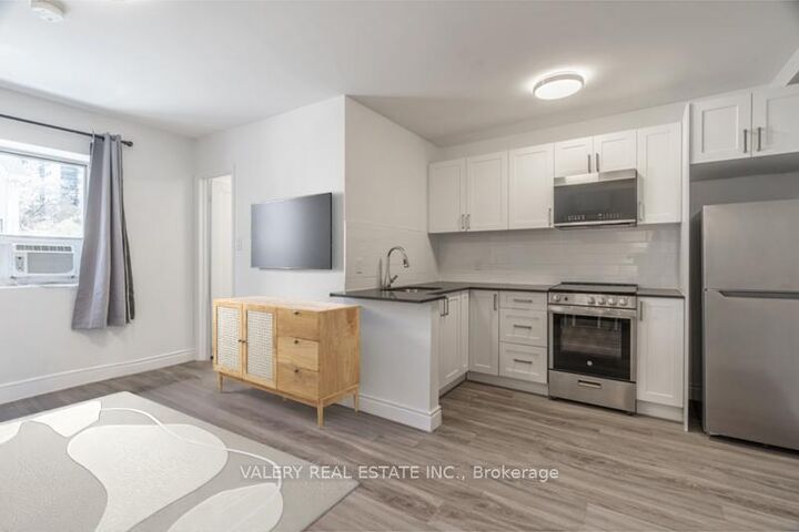 Property Photo: 608 Church Street B8 ON M4Y 2E7