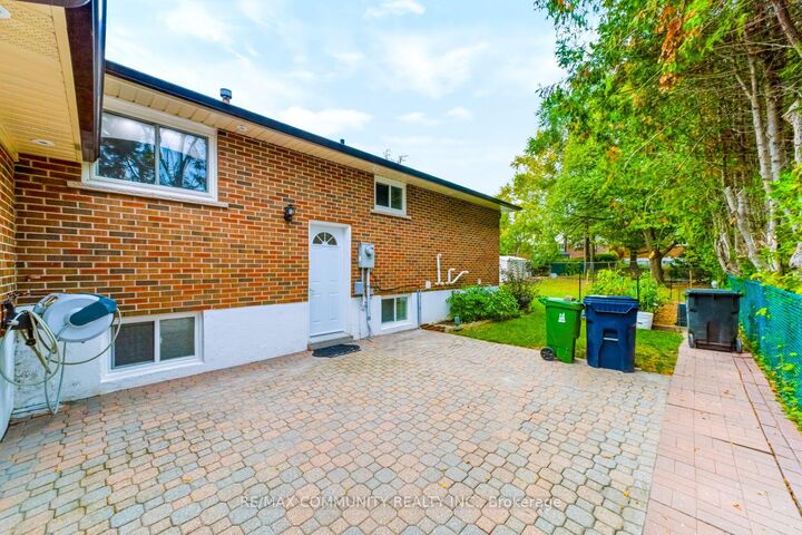 Property Photo:  238 Orton Park Road B3  ON M1G 3H4 