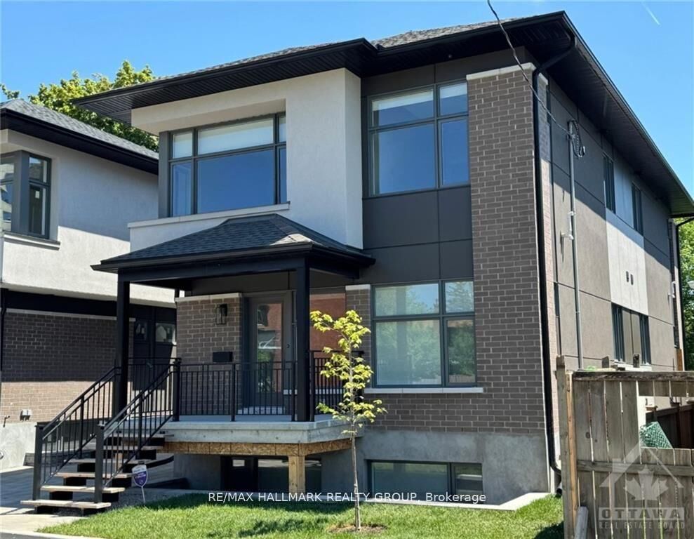 Photo de la propriété:  314 Mona Avenue  ON K1L 7A2 