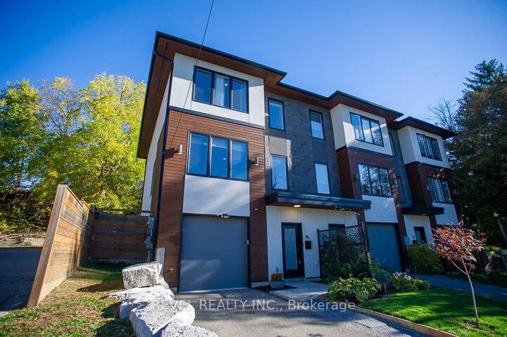 Property Photo:  4A Harris Avenue  ON N3R 2E9 