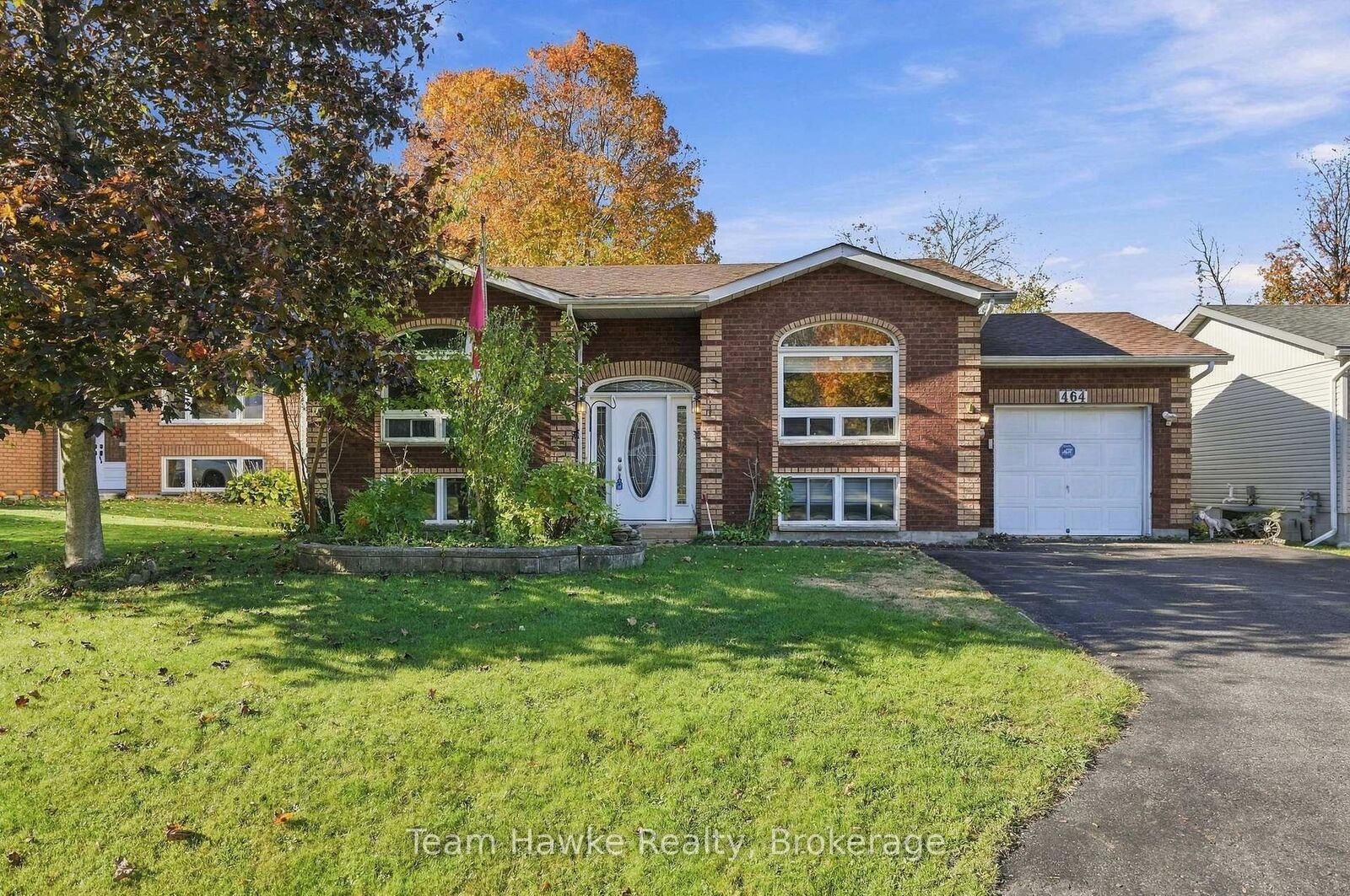 Property Photo:  464 West Street W  ON L0K 2A0 
