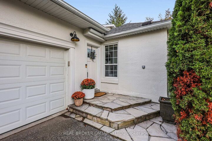 Property Photo:  17 Mill Street  ON L0G 1M0 