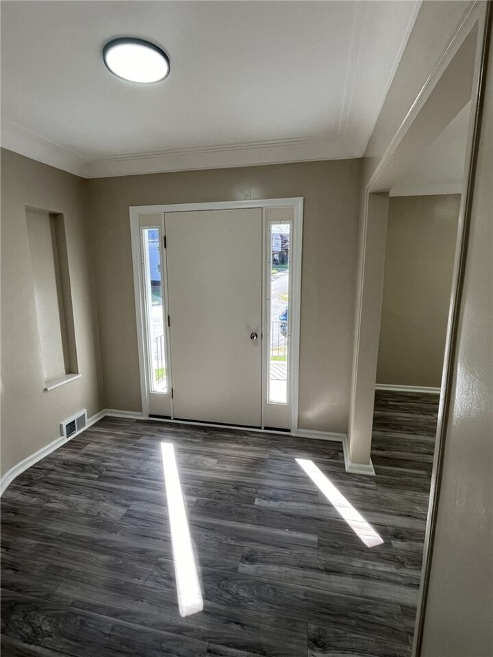 Property Photo: 2911 Myer Blvd PA 15132