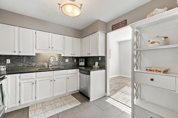 Property Photo:  32040 Tims Avenue 212  BC V2T 2H2 