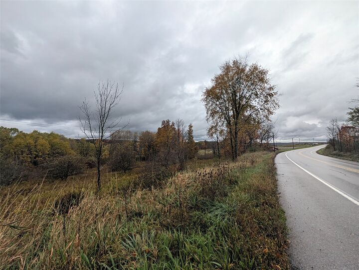 Property Photo: 6 Route PA 16405