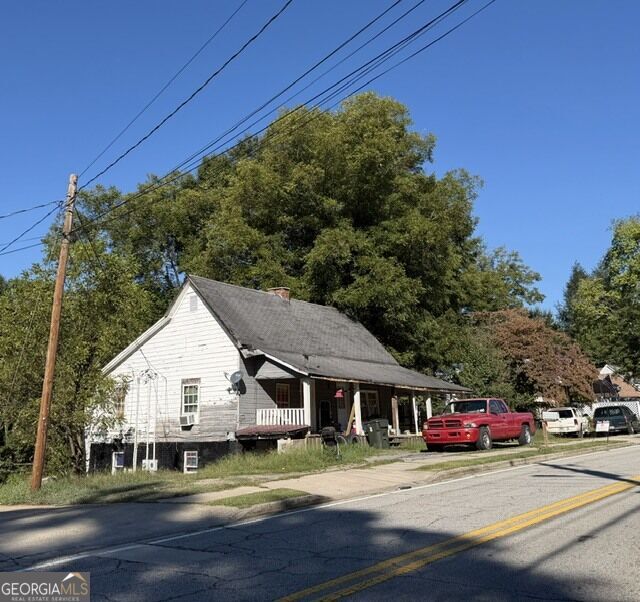 Property Photo:  500 S Pond Street  GA 30577 