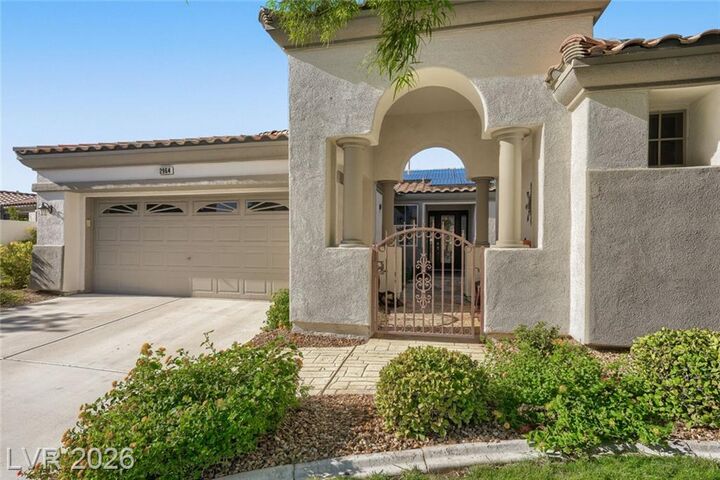 Property Photo: 2964 Via Della Amore NV 89052