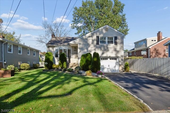 Property Photo:  1609 Central Ave  NJ 07090 