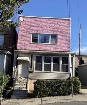 Property Photo:  276 North St 2  NJ 07307 