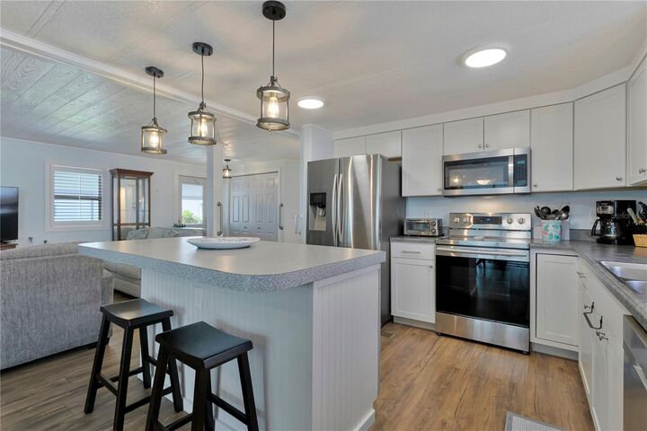 Property Photo:  3329 Overcup Oak Terrace  FL 34237 