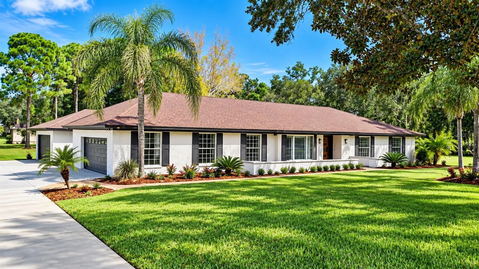 Property Photo: 9601 Ambleside Drive FL 34786