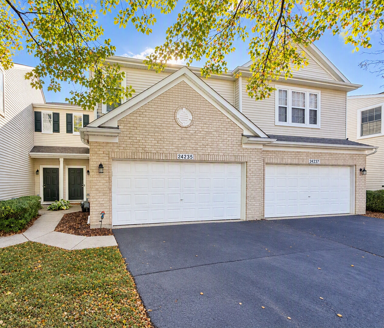 Property Photo: 24235 Leski Lane IL 60585