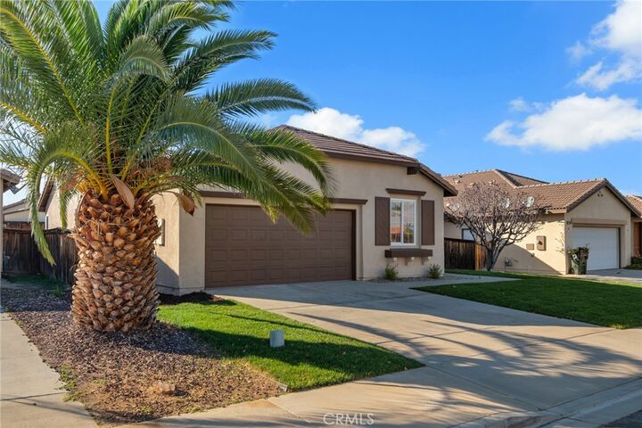 Property Photo:  12548 Bermuda Court  CA 92392 